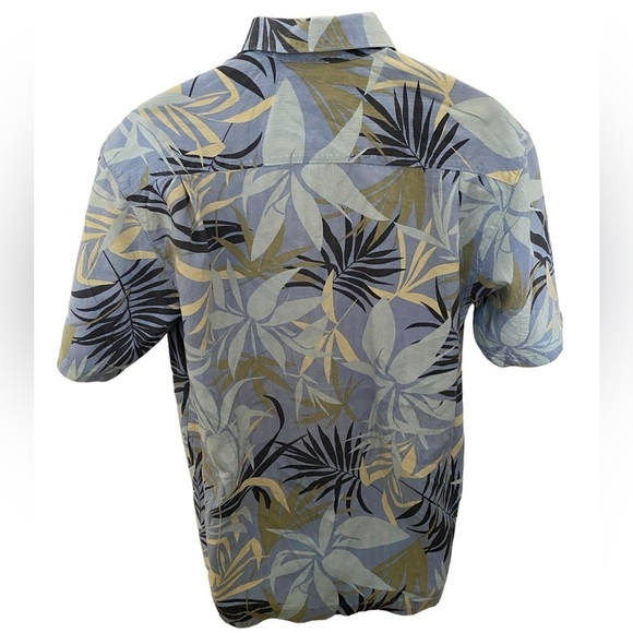TOMMY BAHAMA 100% Silk Aloha Hawaiian Tropical Shirt Men M Medium - Picture 3 of 5